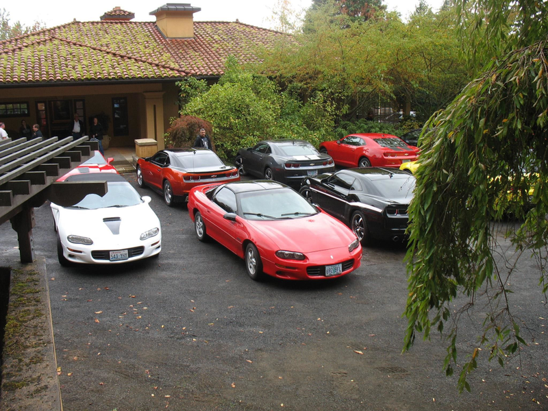 Illustration for article titled Columbia River Camaro Club - Fall Colors Run 2015